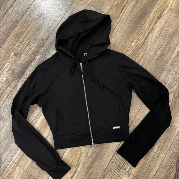 Bombshell Sportswear Tops - Bombshell Sportswear Black Cropped Zip Hoodie